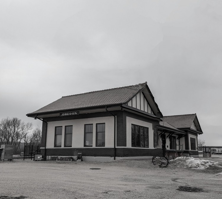 oregon-depot-museum-photo